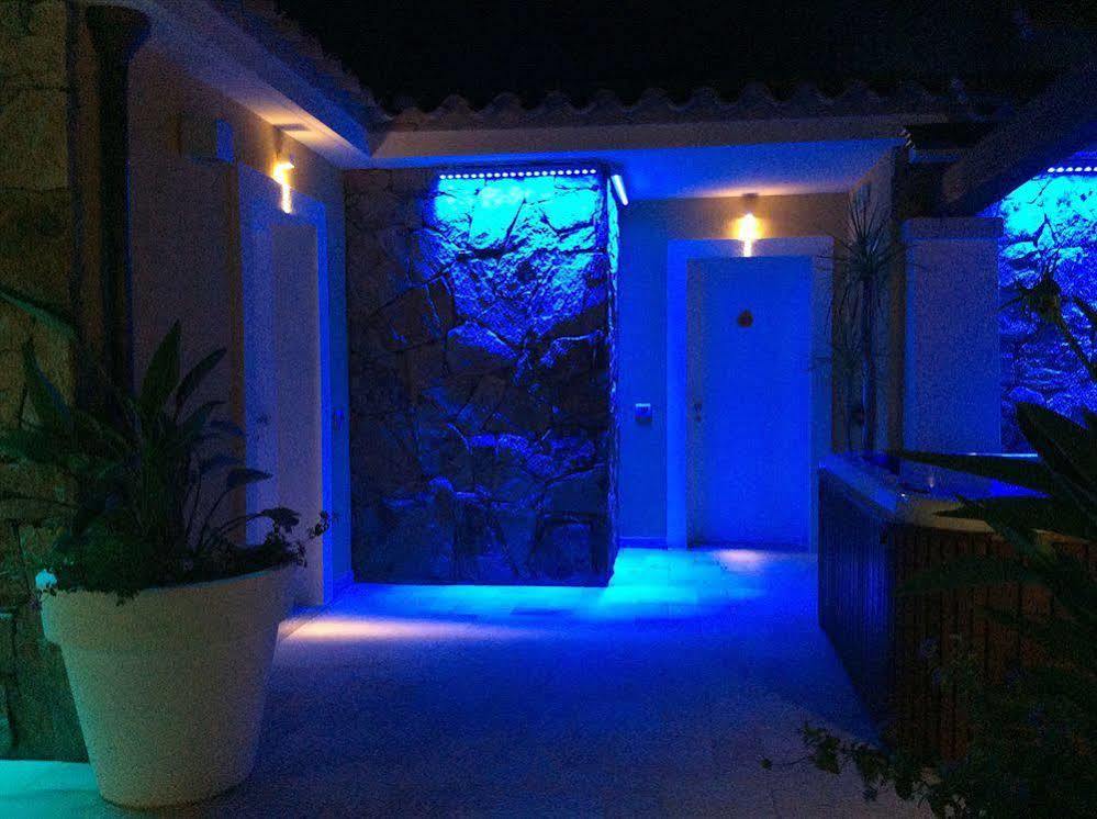 Janas Hotel 3*