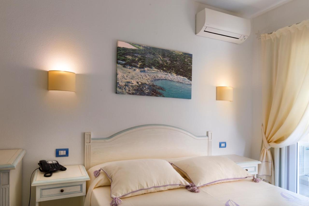 Janas Hotel 3*